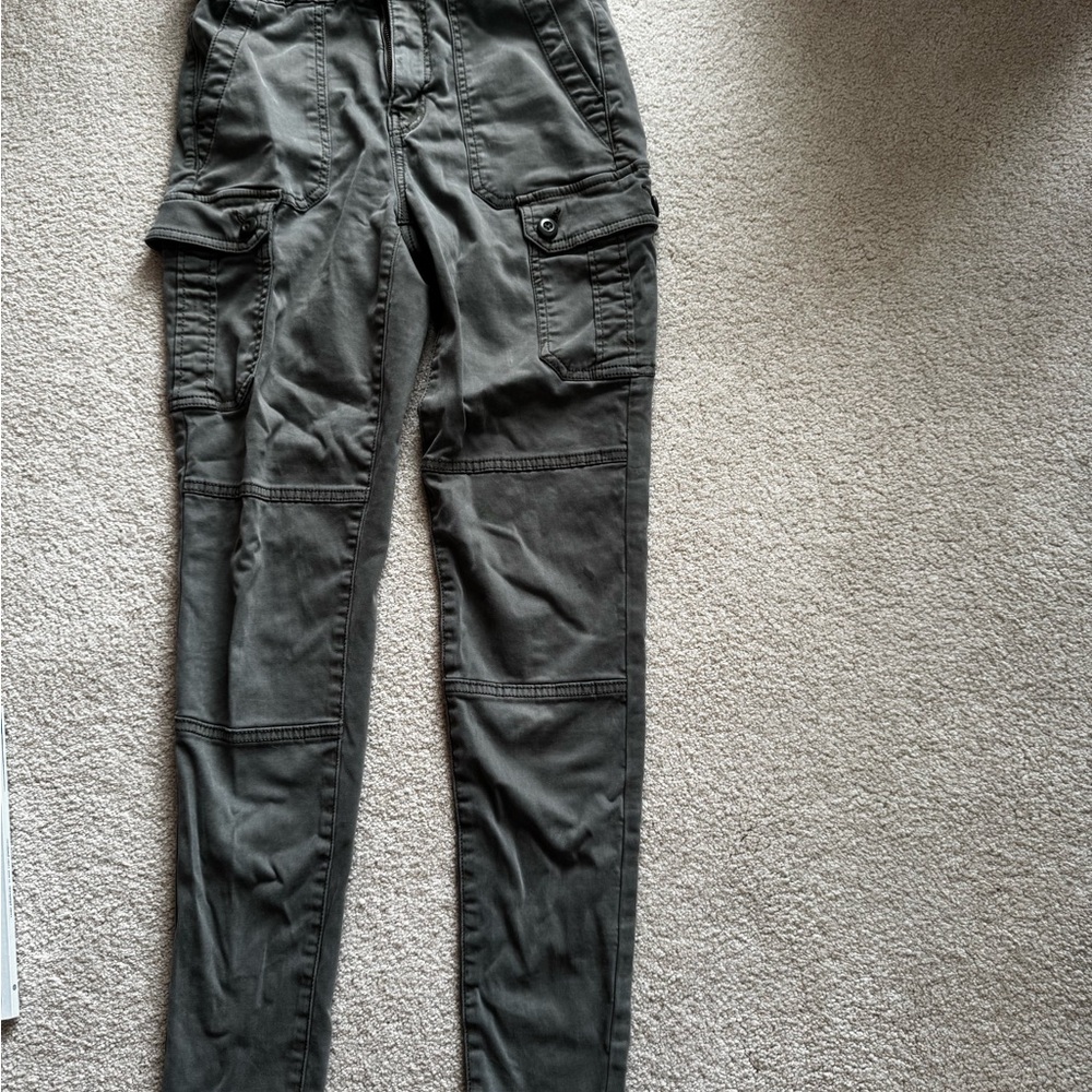 American Eagle Green Cargo Pants